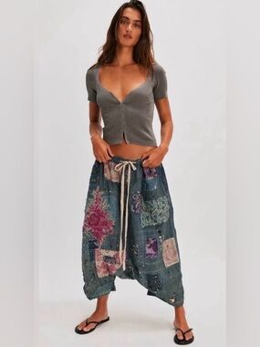 Magnolia Pearl Frankie Denims #647 in Washed Indigo